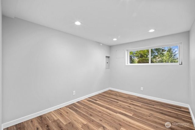 7360 NE 145th Place, Kenmore, WA 98028