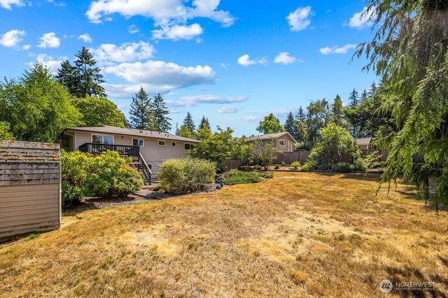 7360 NE 145th Place, Kenmore, WA 98028