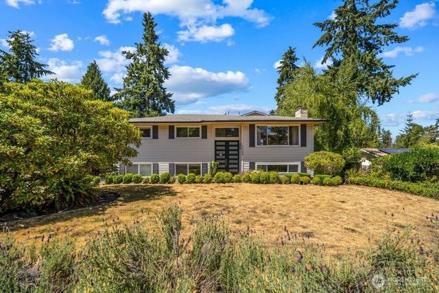 7360 NE 145th Place, Kenmore, WA 98028
