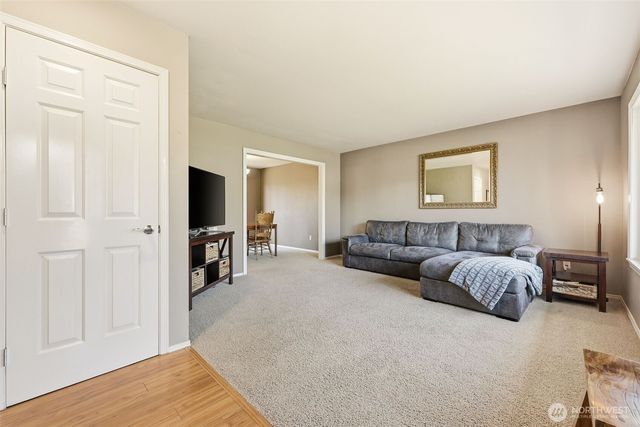 31647 110th Place SE, Auburn, WA 98092