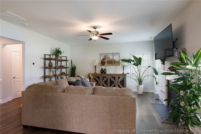 6820 Running Fox Road, Hope Mills, NC 28348