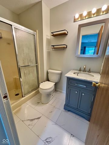 1808 Roosevelt Drive, Greenfield, IN 46140