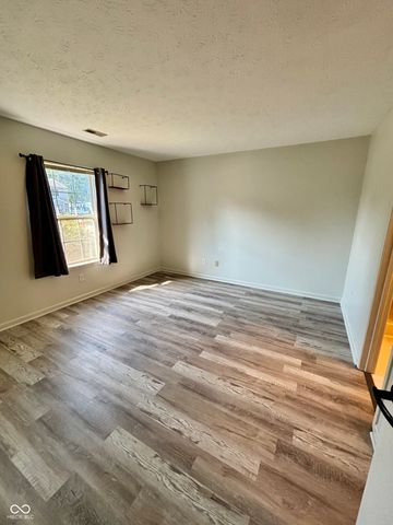 1808 Roosevelt Drive, Greenfield, IN 46140