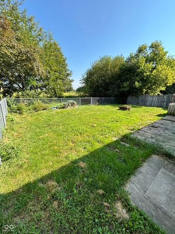 1808 Roosevelt Drive, Greenfield, IN 46140