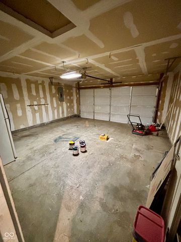 1808 Roosevelt Drive, Greenfield, IN 46140