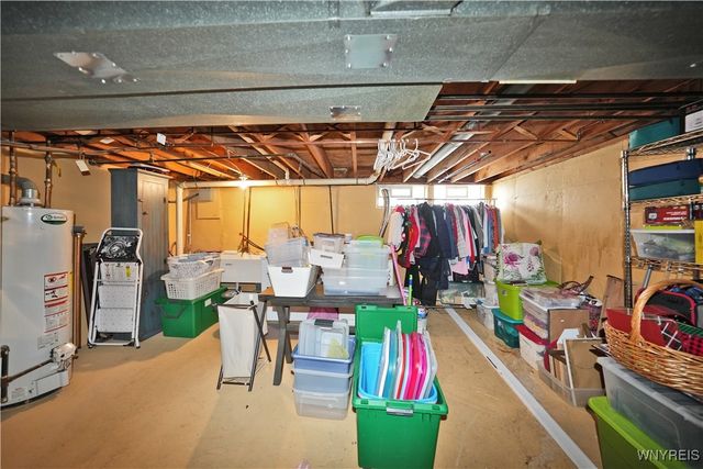 1707 Orchard Park Road, West Seneca, NY 14224