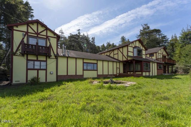 33451 Little Valley Road, Fort Bragg, CA 95437