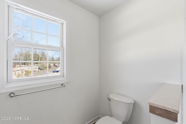 69 Fortune Court, Toms River, NJ 08755