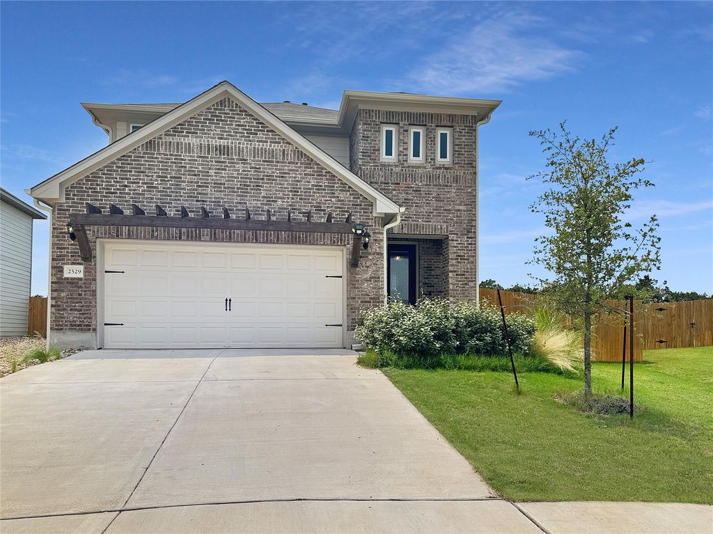 2529 Roosevelt RD, Leander, TX 78641