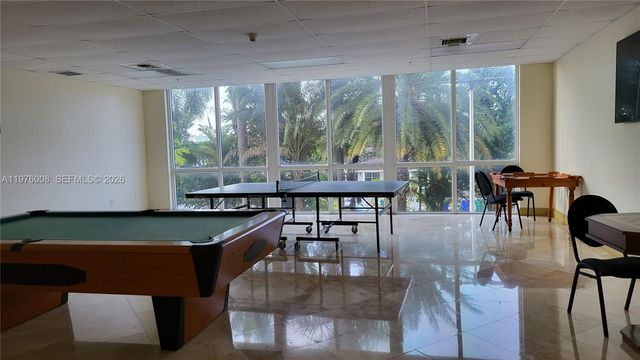 3500 Coral Way 606, Miami, FL 33145