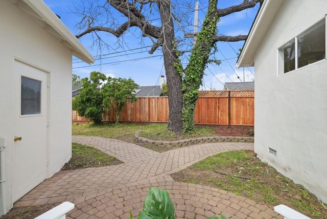 16786 Corcel Court, Los Gatos, CA 95032