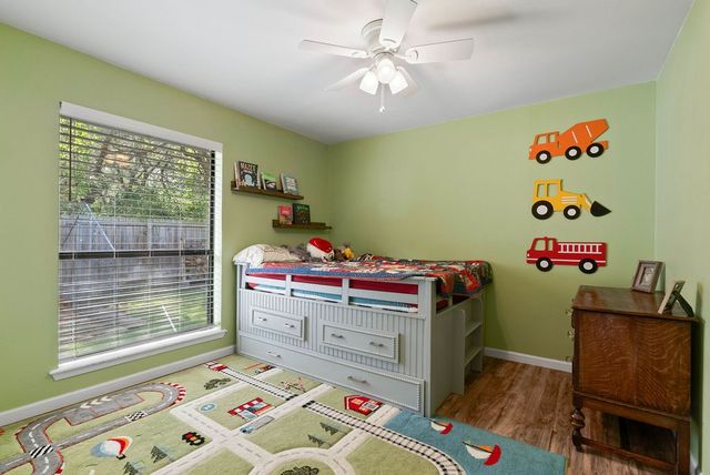 112 Poquito Dr, Rockport, TX 78382