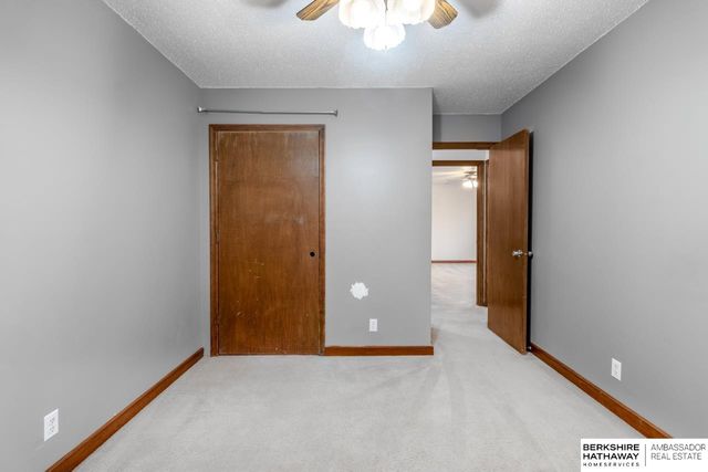 11713 Sprague Circle, Omaha, NE 68164