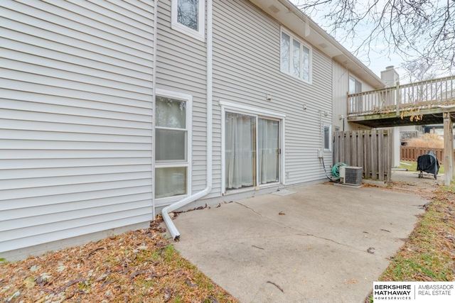 11713 Sprague Circle, Omaha, NE 68164