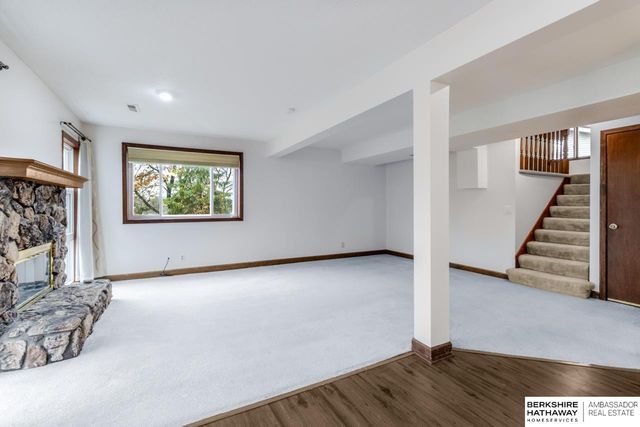 11713 Sprague Circle, Omaha, NE 68164