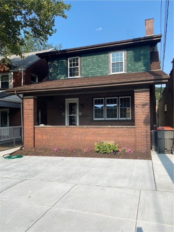 2312 7th Ave, Beaver Falls, PA 15010