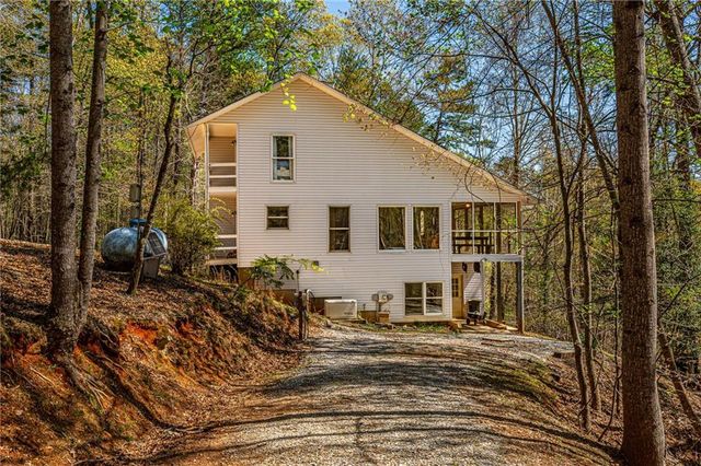 227 River Ridge S Road, Dahlonega, GA 30533