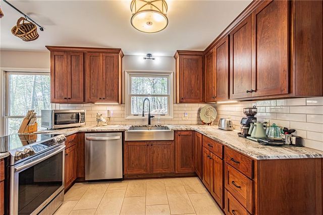 227 River Ridge S Road, Dahlonega, GA 30533