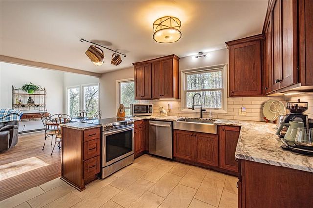 227 River Ridge S Road, Dahlonega, GA 30533