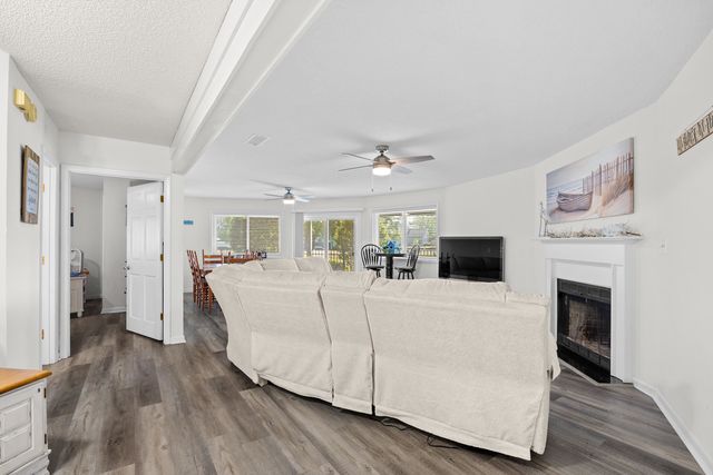 622 Tall Oaks Ln., Myrtle Beach, SC 29588