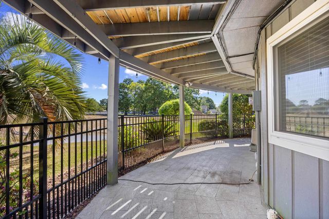 622 Tall Oaks Ln., Myrtle Beach, SC 29588