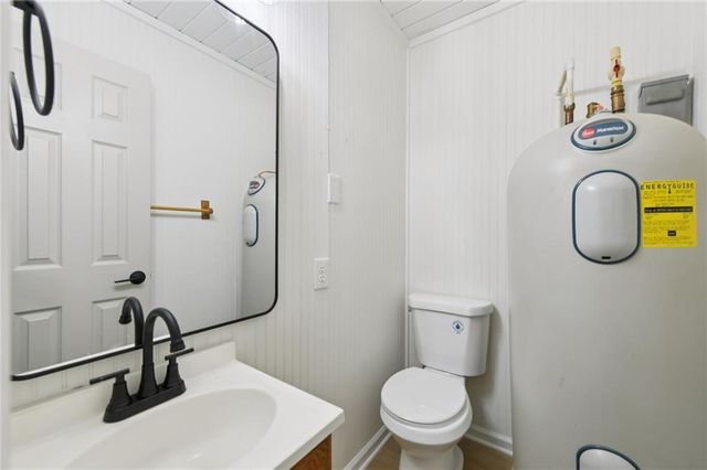 333 Whiskey Still Drive, Cleveland, GA 30528