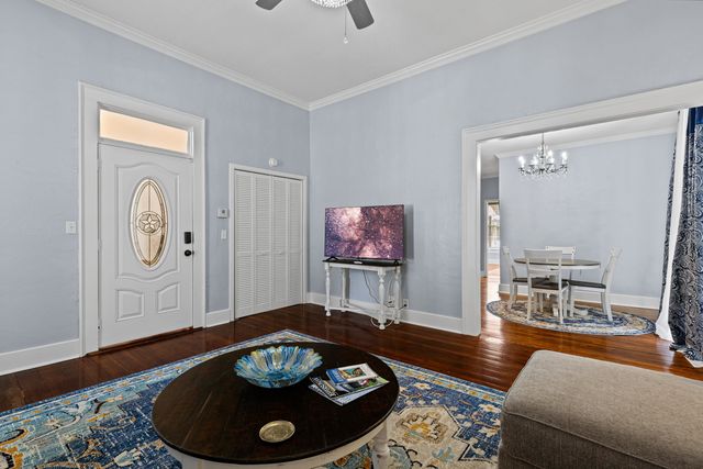 216 W Austin St, Jefferson, TX 75657