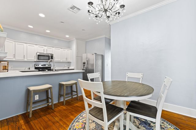 216 W Austin St, Jefferson, TX 75657