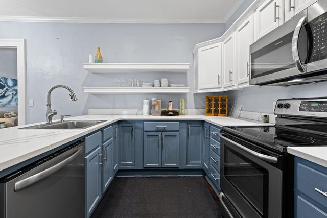 216 W Austin St, Jefferson, TX 75657