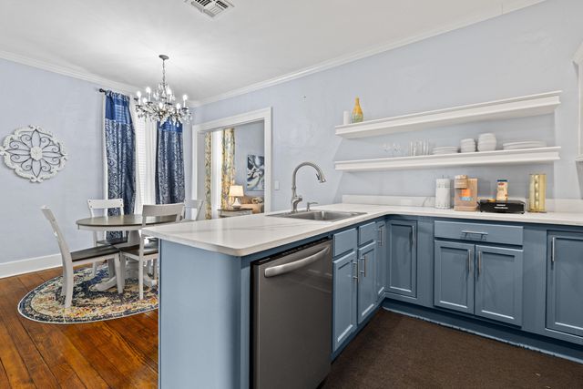 216 W Austin St, Jefferson, TX 75657