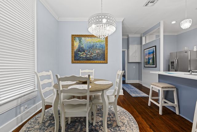 216 W Austin St, Jefferson, TX 75657