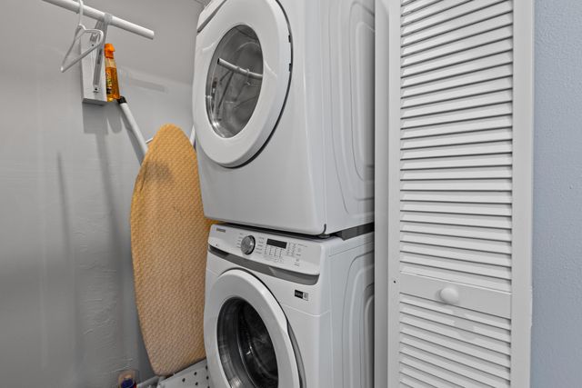 216 W Austin St, Jefferson, TX 75657