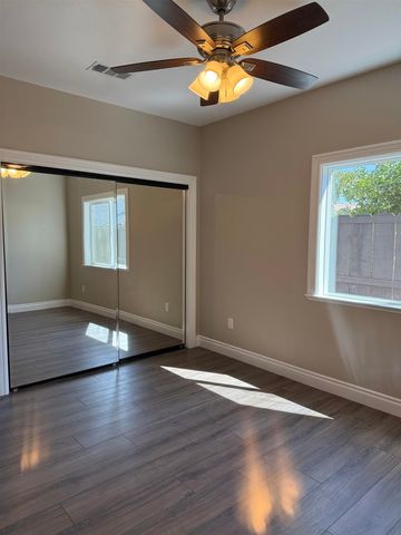 130 Mcgregor St, Merced, CA 95341