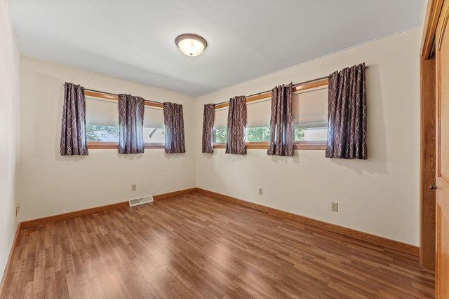 215 8th Street, Reedsburg, WI 53959