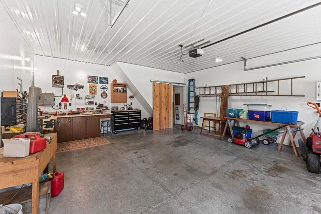 215 8th Street, Reedsburg, WI 53959