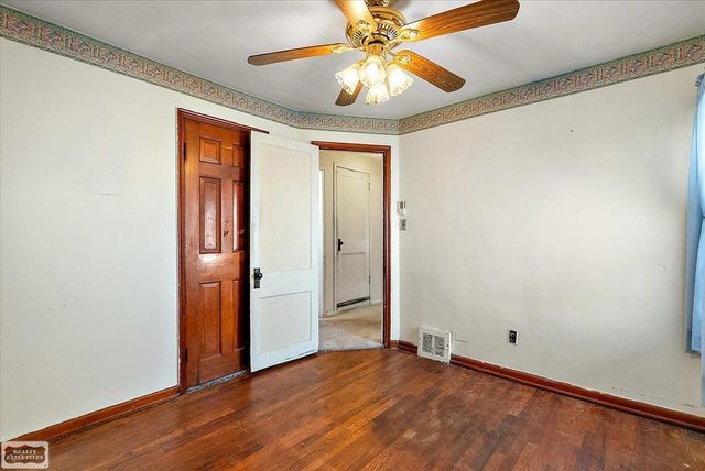 23140 Rein Avenue, Eastpointe, MI 48021