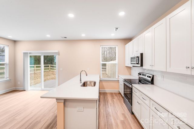 645 Brookwood Street A, Mooresville, NC 28115