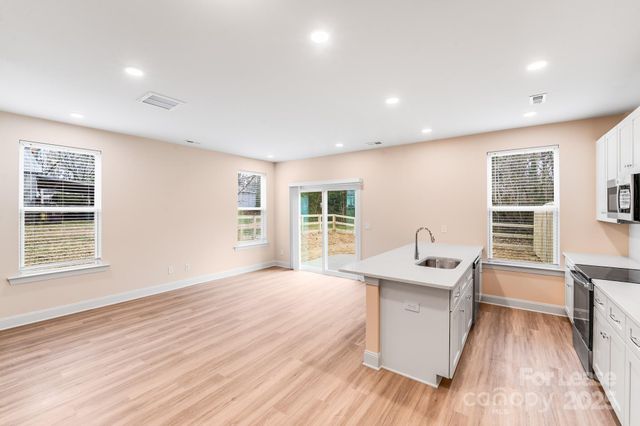 645 Brookwood Street A, Mooresville, NC 28115