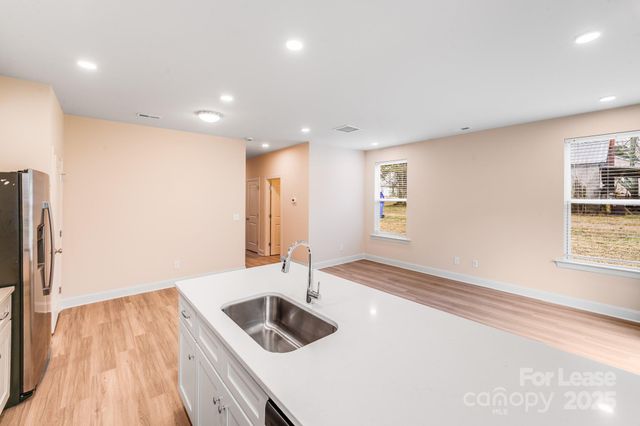 645 Brookwood Street A, Mooresville, NC 28115