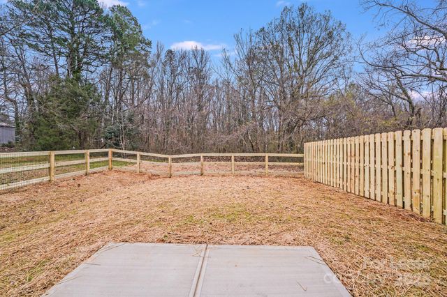 645 Brookwood Street A, Mooresville, NC 28115