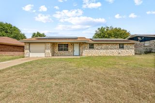 203 Moonlight Trail, Stephenville, TX 76401