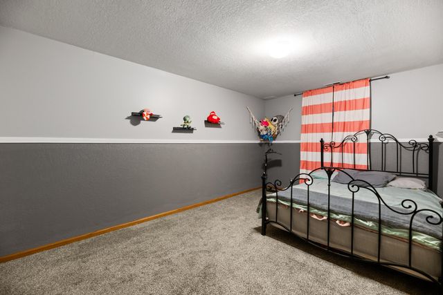 220 N Knight, Wichita, KS 67203