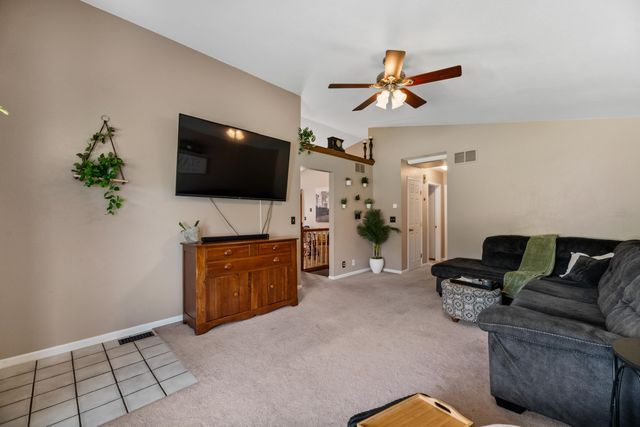220 N Knight, Wichita, KS 67203