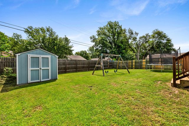 220 N Knight, Wichita, KS 67203