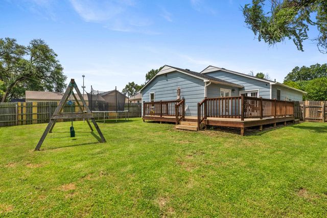 220 N Knight, Wichita, KS 67203