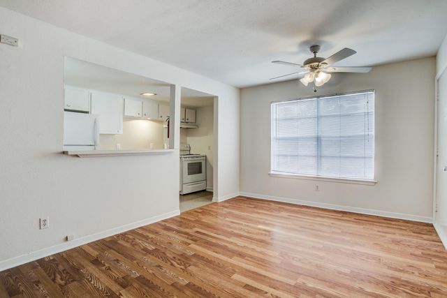 1624 Marshall Street 16, Houston, TX 77006