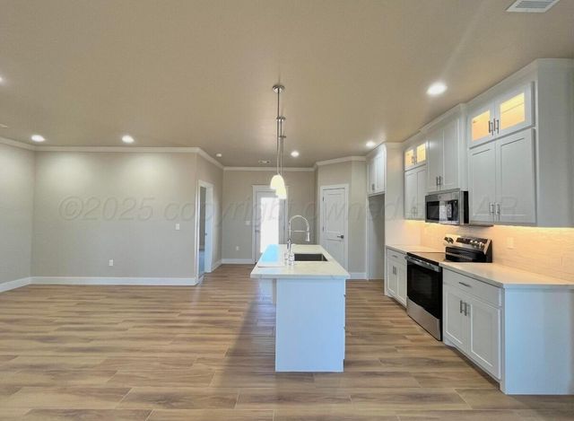 18100 TAURUS Trail, Canyon, TX 79015