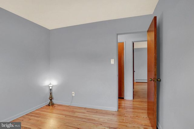 19 E GLENWOOD DR, Camp Hill, PA 17011