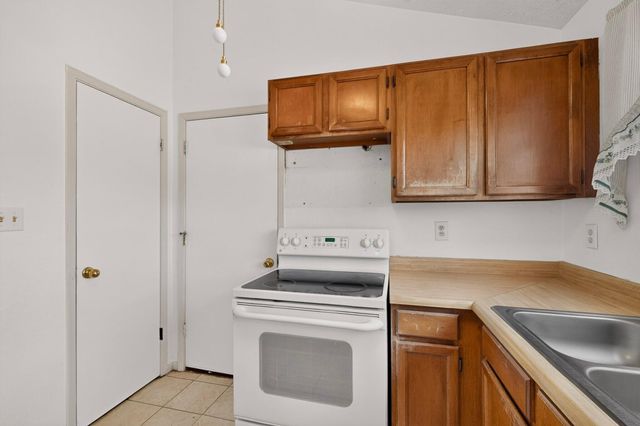 241 Corsica Drive SE, Rio Rancho, NM 87124