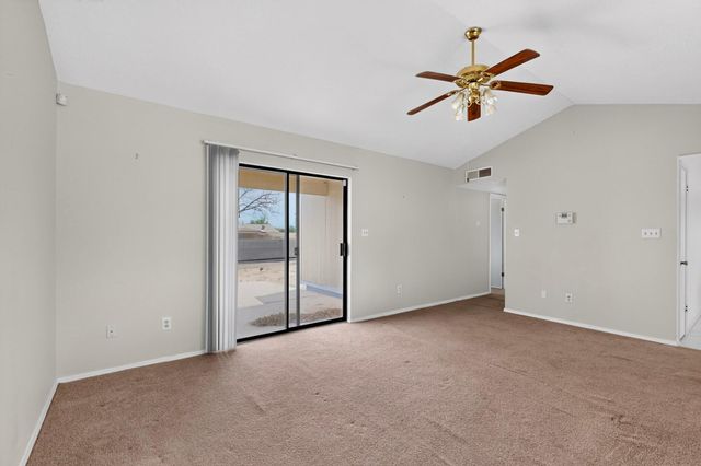 241 Corsica Drive SE, Rio Rancho, NM 87124